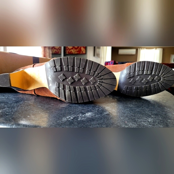 Tall Boots - Picture 3 of 5